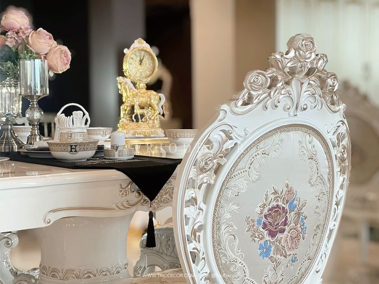 MARIANGEL-I DINING SET ชุดโต๊ะอาหารสไตล์หลุยส์ 8ที่นั่ง PEARLESCENT WHITE SERIES รุ่น  มาเรียนเกล-1 รูปที่ 9
