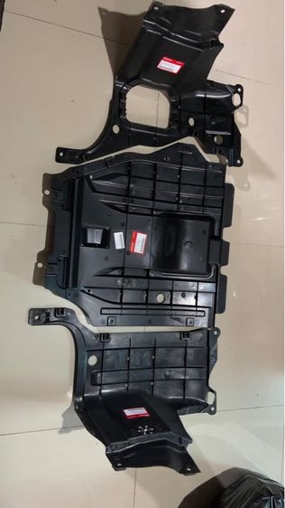 ขายแผ่นปิดใต้เครื่อง Honda jazz ge mc