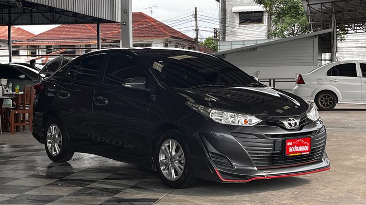 Toyota Yaris ATIV 2019 1.2 E Sedan เบนซิน ไม่ติดแก๊ส เกียร์อัตโนมัติ เทา รูปที่ 3