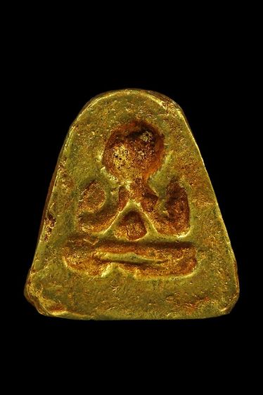 พระปิดตาหลวงพ่อเเก้ว วัดเคลือวัลย์ เนื้อโลหะสีทอง รูปที่ 2