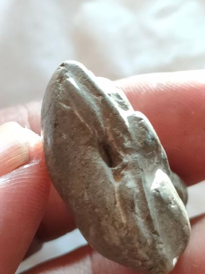 พระผงรูปเหมือนหลวงพ่อจงวัดหน้าต่างนอกออกวัดประสาทบุญญาวาสกทม 2506 รูปที่ 3