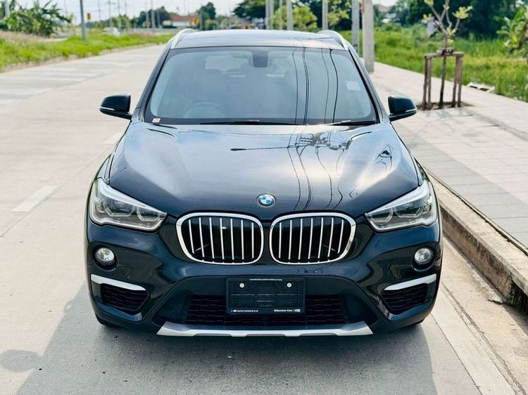 BMW X1 2017 1.5 sDrive18i xLine Utility-car เบนซิน ไม่ติดแก๊ส เกียร์อัตโนมัติ ดำ รูปที่ 2