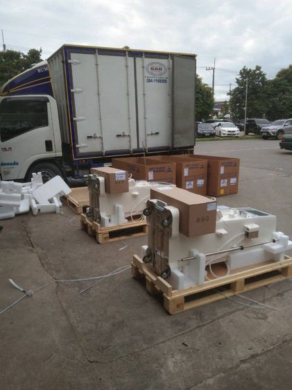 รถบรรทุกมีลิฟทท้ายรับจ้างขนของย้ายบ้านขนส่งสินค้า รถลิฟท์รับจ้าง รถบรรทุกลิฟท์เกตช่วงล่างถุงลม รถบรรทุกพร้อมแรงงานรับจ้างช่วยขนช่วยยกสิ้นค้า รูปที่ 14