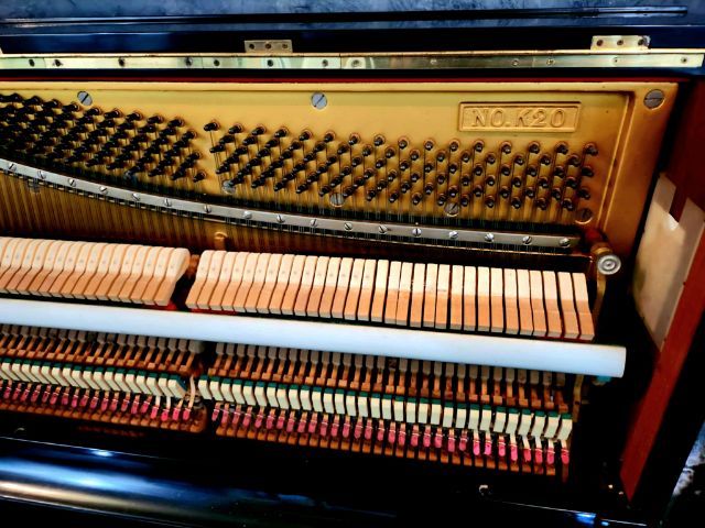 Kawai K20 Uplight Piano รูปที่ 7