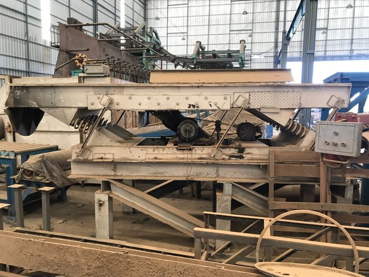 ขายรางเขย่าอุตสาหกรรมยาว 4 เมตร