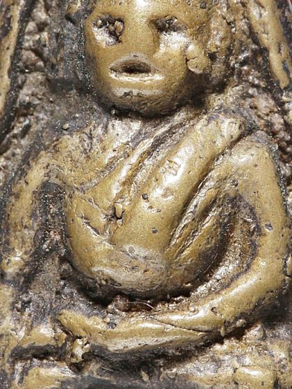 ให้เช่าพระบ้าน เหรียญหล่อหลวงพ่อเพชร วัดท่าหลวง จ.พิจิตร พิมพ์มือแป นิยม เนื้อเก่าจัด รูปที่ 8