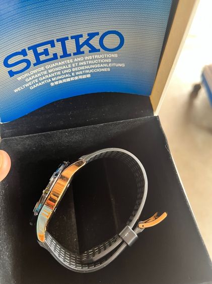 Seiko Chronograph 100M สายยางเรซิ่น รูปที่ 15