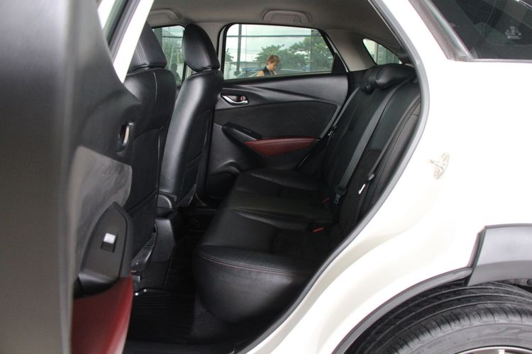 Mazda CX-3 2016 2.0 S Utility-car เบนซิน ไม่ติดแก๊ส เกียร์อัตโนมัติ ขาว รูปที่ 4