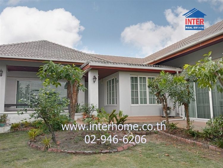 มีบางส่วน บ้านเดี่ยว 1 ชั้น 115.6 ตร.ว. หมู่บ้านชัยพฤกษ์1 ลาดกระบัง ซอยคุ้มเกล้า7 ถนนคุ้มเกล้า ถนนสุวินทวงศ์ ถนนเจ้าคุณทหาร เขตลาดกระบัง กรุงเทพมหานคร