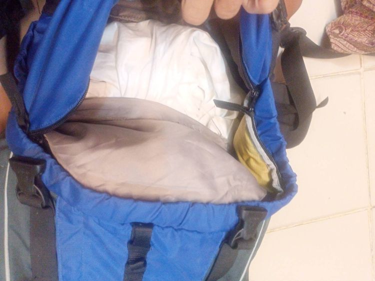 กระเป๋าเดินทาง Deuter รูปที่ 2