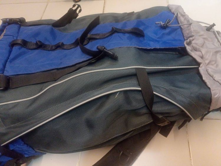 กระเป๋าเดินทาง Deuter