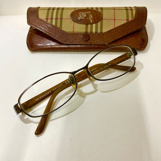 BURBERRY กรอบแว่นแบรนด์แท้ ผลิตในญี่ปุ่น รูปที่ 3