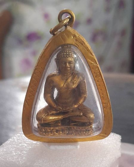 รูปหล่อพระพุทธปางสมาธิ