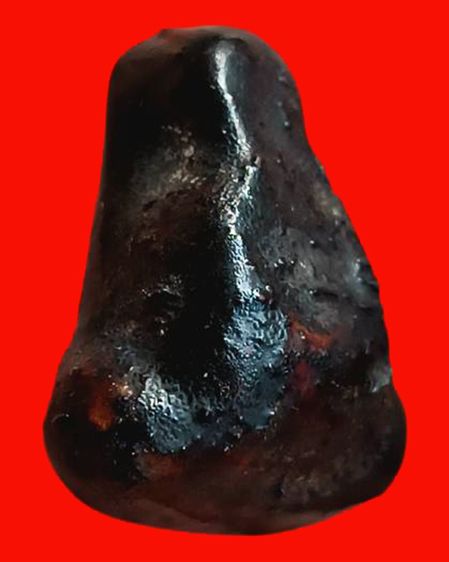 ปิดตาหลวงปู่ยิ้ม วัดหนองบัว พิมพ์สังกัจจายน์ (พุงป่อง) เนื้อผงจุ่มรัก จ.กาญจนบุรี สูงเกือบ 2.5 ซ.ม รูปที่ 4