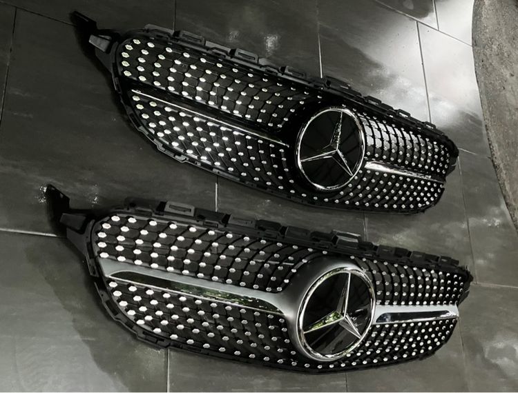 กระจังหน้า Benz W205 Diamond AMG ใส่ C Class Coupe และ Sedan รถรุ่นเรด้า MinorChange ปี 2018 2019 2020 2021 รูปที่ 7