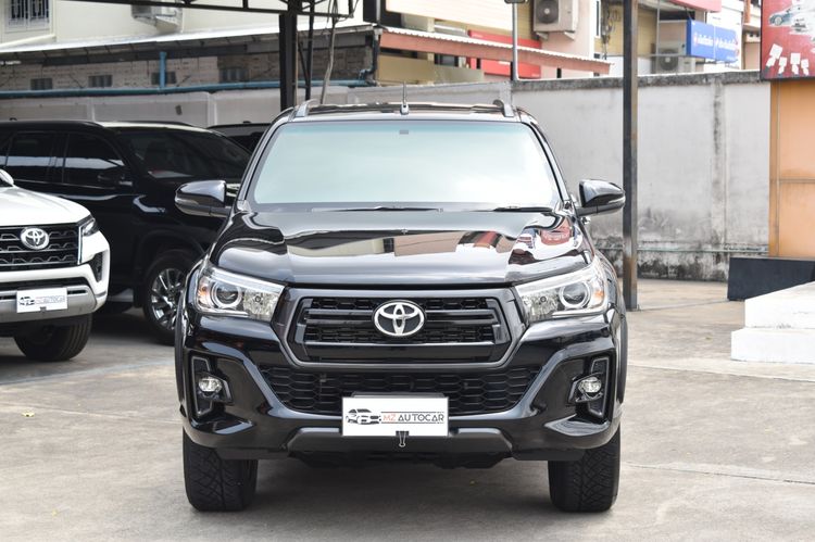 รถ Toyota Hilux Revo 2.8 Prerunner G Rocco สี ดำ