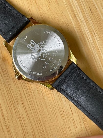 GUCCI G Timeless Coral Blue Dial Leather Strap Men’s Watch 38 mm YA126462 รูปที่ 14