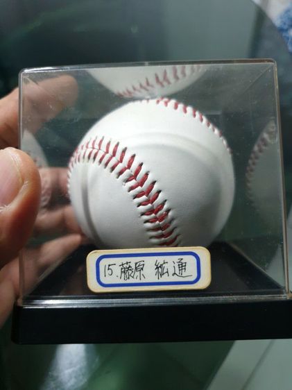 รูปเบสบอลที่ระลึกพร้อมลายเซ็นนักกีฬาเบสบอลชาวญี่ปุ่น made in Japan 5 ลูก เหมาสร้อยคอช่วยเสริมความมั่งคั่ง จากไต้หวัน ใช่ขาย 500 บาทพร้อมส่ง รูปที่ 14