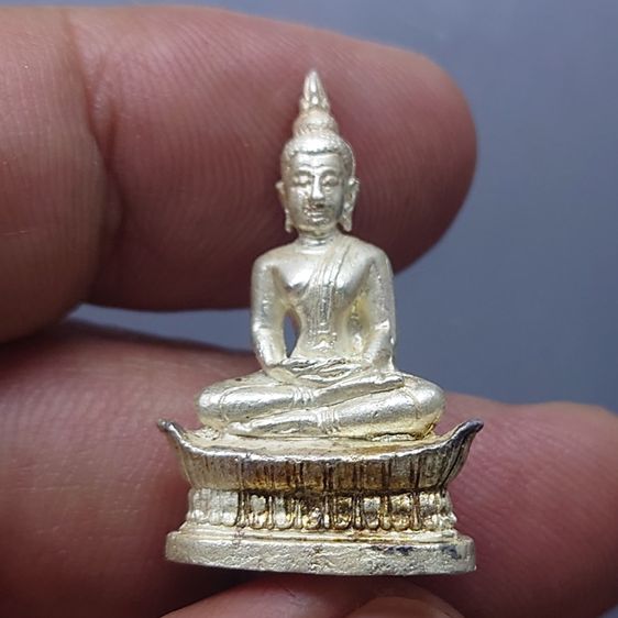 พระพุทธชยันตี 26 ศตวรรษ พุทธชยันตี ลอยองค์ เนื้อเงิน สำนักนายก สำนักพุทธศาสนา จัดสร้าง ปี2555 พร้อมกล่องเดิม รูปที่ 3