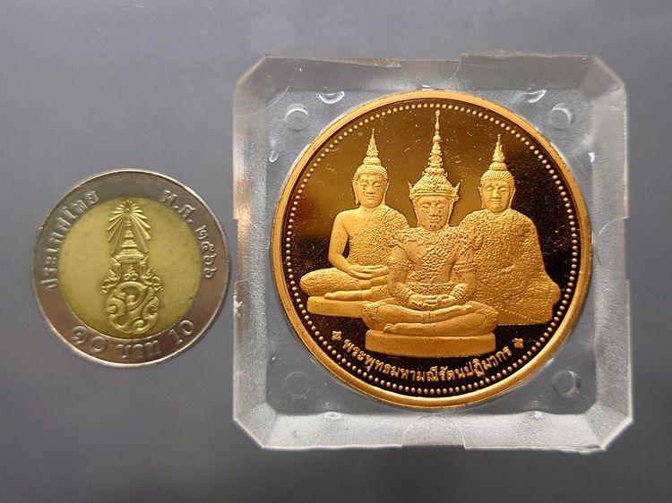 เหรียญพระแก้วมรกต ทรงเครื่อง 3 ฤดู พระจอมเกล้าพระนครเหนือ ปี 2538 เนื้อทองแดงนอก ขัดเงา ขนาด 4 ซม. พร้อมตลับเดิมๆ รูปที่ 8