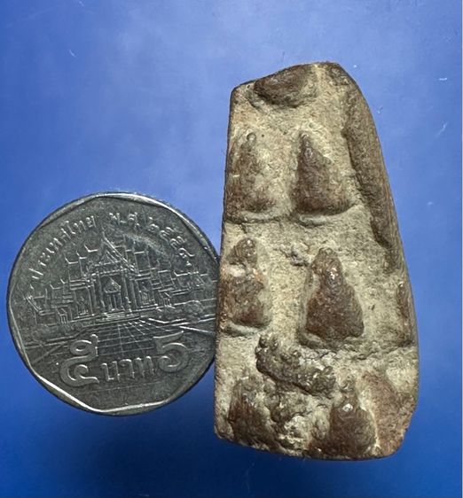 พระเนื้อดินตัดสี่ กรุพระธาตุนาดูน เนื้อนิยม รูปที่ 7