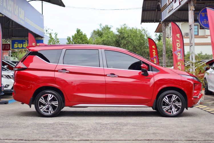Mitsubishi Xpander 2022 1.5 GT 60th Passion Red Edition Sedan เบนซิน ไม่ติดแก๊ส เกียร์อัตโนมัติ แดง รูปที่ 3