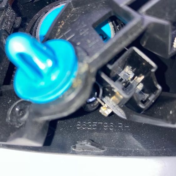 VOLVO S60 V60 2012 ลำโพงเสียงแหลมที่เสา A ซ้าย-ขวา ของแท้ติดรถ ข้างซ้าย 8635795  ข้างขวา 8635796 รูปที่ 5