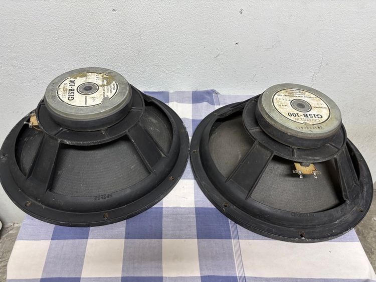 ลำโพงเสียงกลาง 15 นิ้ว CELESTION G 15- 100 MADE IN ENGLAND แทัเดิมๆ เสียงดีครับหายากแล้วครับราคาต่อคู่สนใจเชิญครับ รูปที่ 4