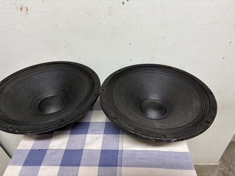 ลำโพงเสียงกลาง 15 นิ้ว CELESTION G 15- 100 MADE IN ENGLAND แทัเดิมๆ เสียงดีครับหายากแล้วครับราคาต่อคู่สนใจเชิญครับ รูปที่ 6