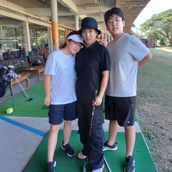 Simple Golf School เชียงใหม่ สอนแนวใหม่ ง่ายเป็นธรรมชาติ เป็นขั้นเป็นตอน โดยผู้มีประสพการกอล์ฟ กว่า 45 ปี เรารับประกันผลงาน ครับ รูปที่ 7