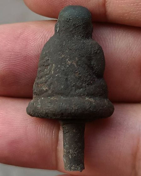 แท้ๆ จากวัด รูปหล่อ-เหรียญหล่อจอบใหญ่ หลวงพ่อเงิน รุ่นปืนแตก วัดคงคาราม (บางคลานใต้) ตัดจากช่อกรรมการ ปี 2528 รูปที่ 5