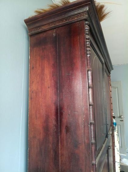 ตู้ไม้สักเก่าขนาดใหญ่ รูปที่ 2