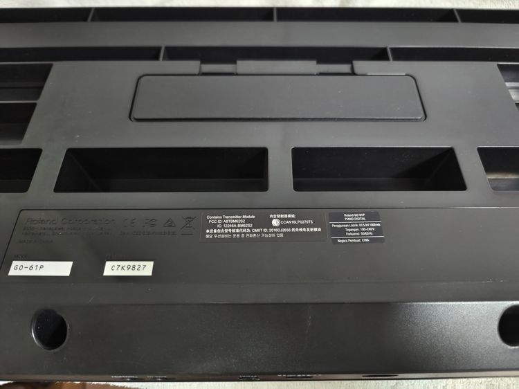 ขายคีย์บอร์ดเปียโน Roland GOpiano - 61คีย์ สภาพใหม่ รูปที่ 2