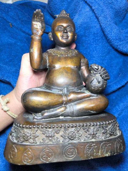กุมารทองรุ่นเปิดโลกมหาเฮง ปี2546 หลวงพ่อดำ วัดสันติธรรม ขนาดบูชา5นิ้ว21ใน299ตน