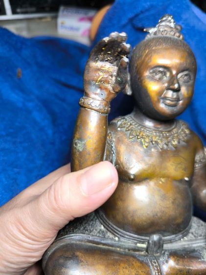 กุมารทองรุ่นเปิดโลกมหาเฮง ปี2546 หลวงพ่อดำ วัดสันติธรรม ขนาดบูชา5นิ้ว21ใน299ตน รูปที่ 6