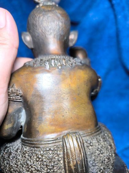 กุมารทองรุ่นเปิดโลกมหาเฮง ปี2546 หลวงพ่อดำ วัดสันติธรรม ขนาดบูชา5นิ้ว21ใน299ตน รูปที่ 7