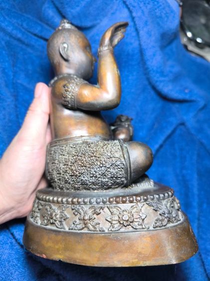 กุมารทองรุ่นเปิดโลกมหาเฮง ปี2546 หลวงพ่อดำ วัดสันติธรรม ขนาดบูชา5นิ้ว21ใน299ตน รูปที่ 3