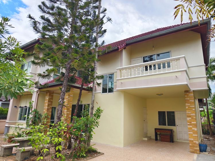 มีบางส่วน ขาย เช่า บ้านเดี่ยว2ชั้น ใกล้เทศบาลท่าศาลาเชียงใหม่ ทำเลสวย รูปที่ 3