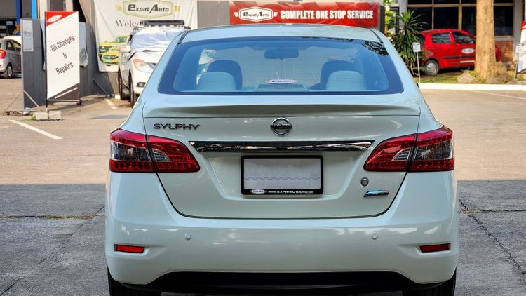 Nissan Sylphy 2013 1.6 V Sedan เบนซิน ไม่ติดแก๊ส เกียร์อัตโนมัติ ขาว รูปที่ 4