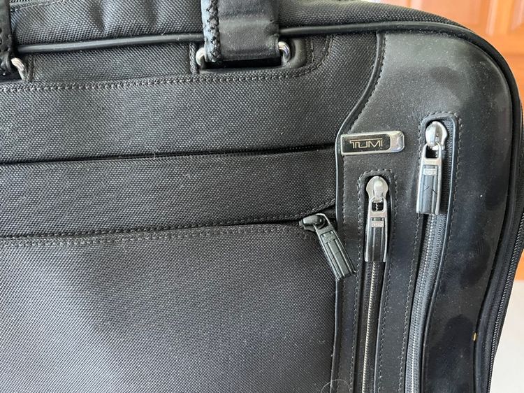กระเป๋าสะพาย TUMI รูปที่ 2