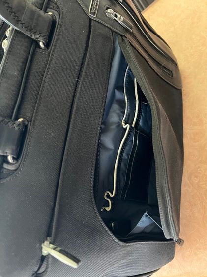 กระเป๋าสะพาย TUMI รูปที่ 4