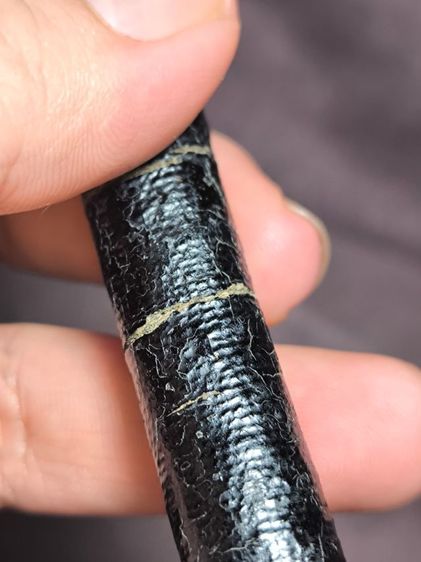 ตะกรุดโทนมหาปราบ หลวงพ่อปาน วัดมงคลโคธาวาส(วัดบางเหี้ย) สมุทรปราการ เนื้อตะกั่วถักเชือกลงรัก สร้างปี 2420-2453 เก่าถึงยุคแบบฉบับ100ปี รูปที่ 4