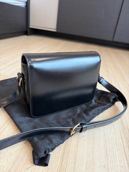 Used likednew Celine TEEN TRIOMPHE BAG IN SHINY CALFSKIN รูปที่ 7