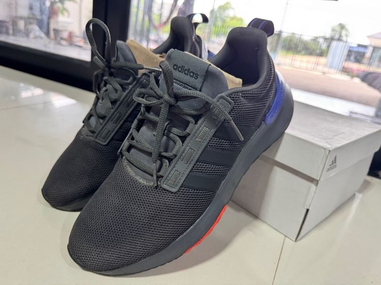 ขายรองเท้าผู้ชาย Adidas แท้ 100เปอร์เซ็นต์
