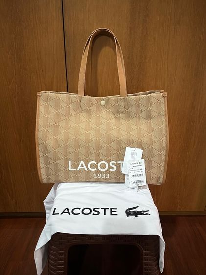 น้ำตาล Lacoste Women Large  tote Beige