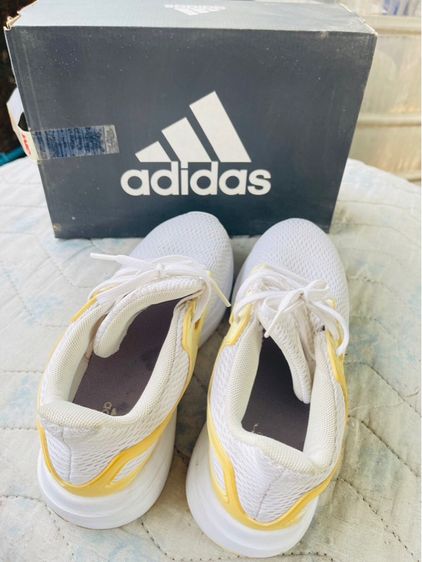 รองเท้า adidas ครบกล่อง รูปที่ 4