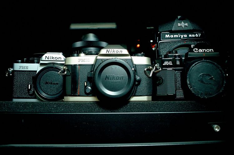 Nikon FM10