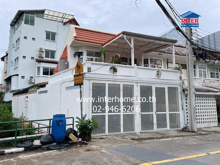 มีบางส่วน ไม่ใช่ ทาวน์เฮ้าส์ 2 ชั้น 32 ตร.ว ทาวน์เฮ้าส์ ซอยทรงสะอาด (ซอยวิภาวดีรังสิต20 แยก12 ) ถนนวิภาวดีรังสิต ถนนลาดพร้าว ซอยลาดพร้าว18 เขตจตุจักร  รูปที่ 4