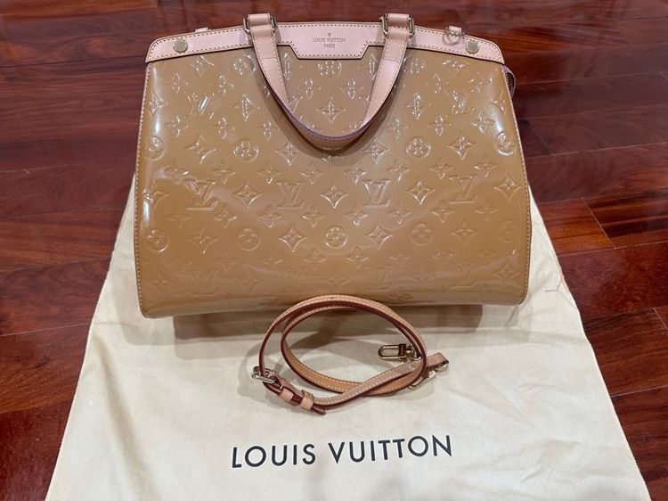 กระเป๋าLouis Vuitton