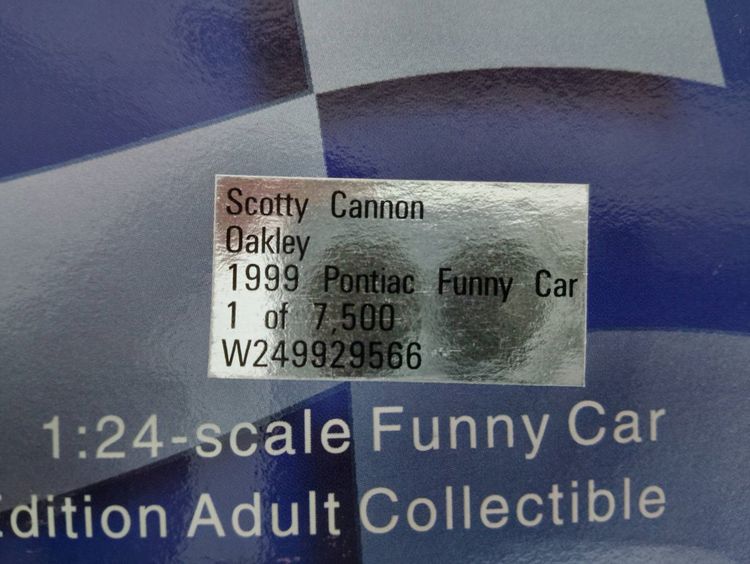 รถ oakley funny car Scotty Cannon สีเหลือง รูปที่ 3